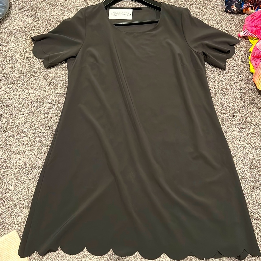 Shop basic USA charcoal gray scalloped hem midi dress short sleeve boutique L